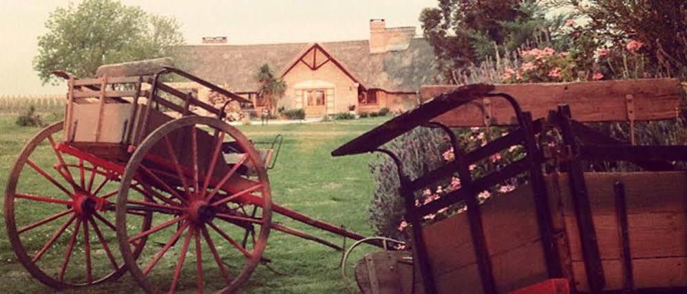 Mal Abrigo Estancia Turistica Finca Piedra מראה חיצוני תמונה