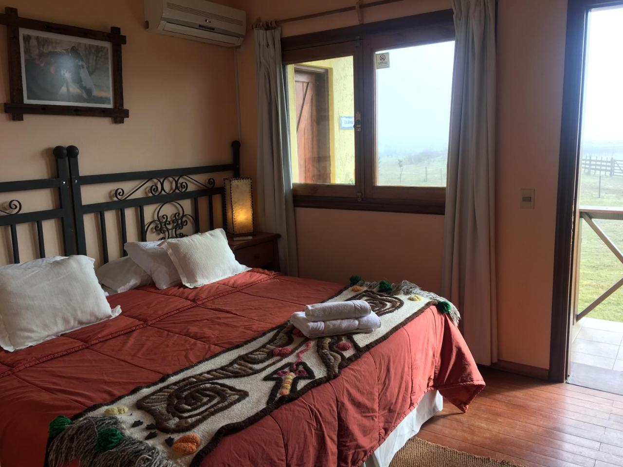 Mal Abrigo Estancia Turistica Finca Piedra מראה חיצוני תמונה