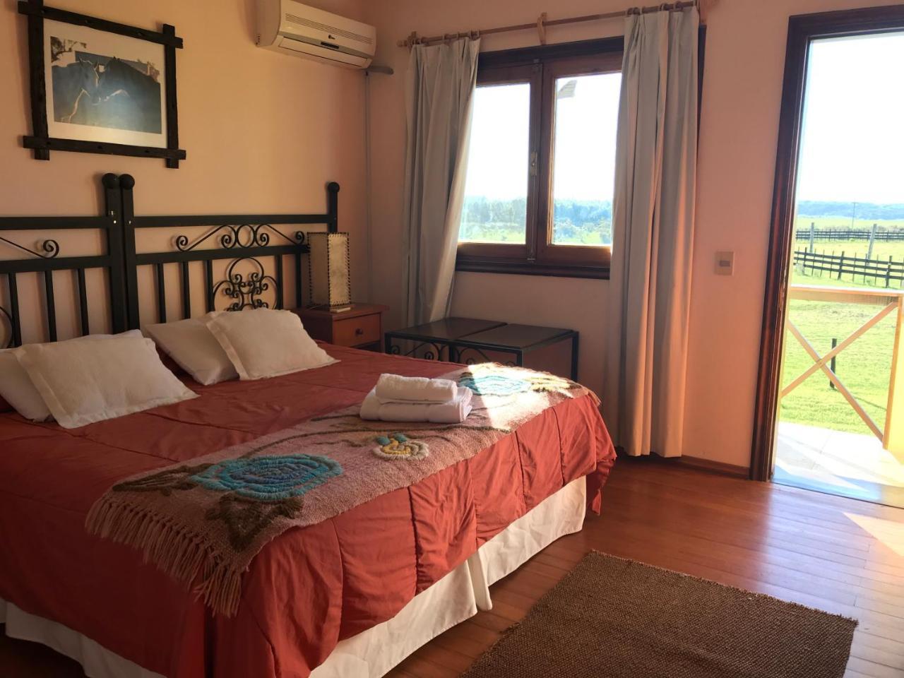Mal Abrigo Estancia Turistica Finca Piedra מראה חיצוני תמונה