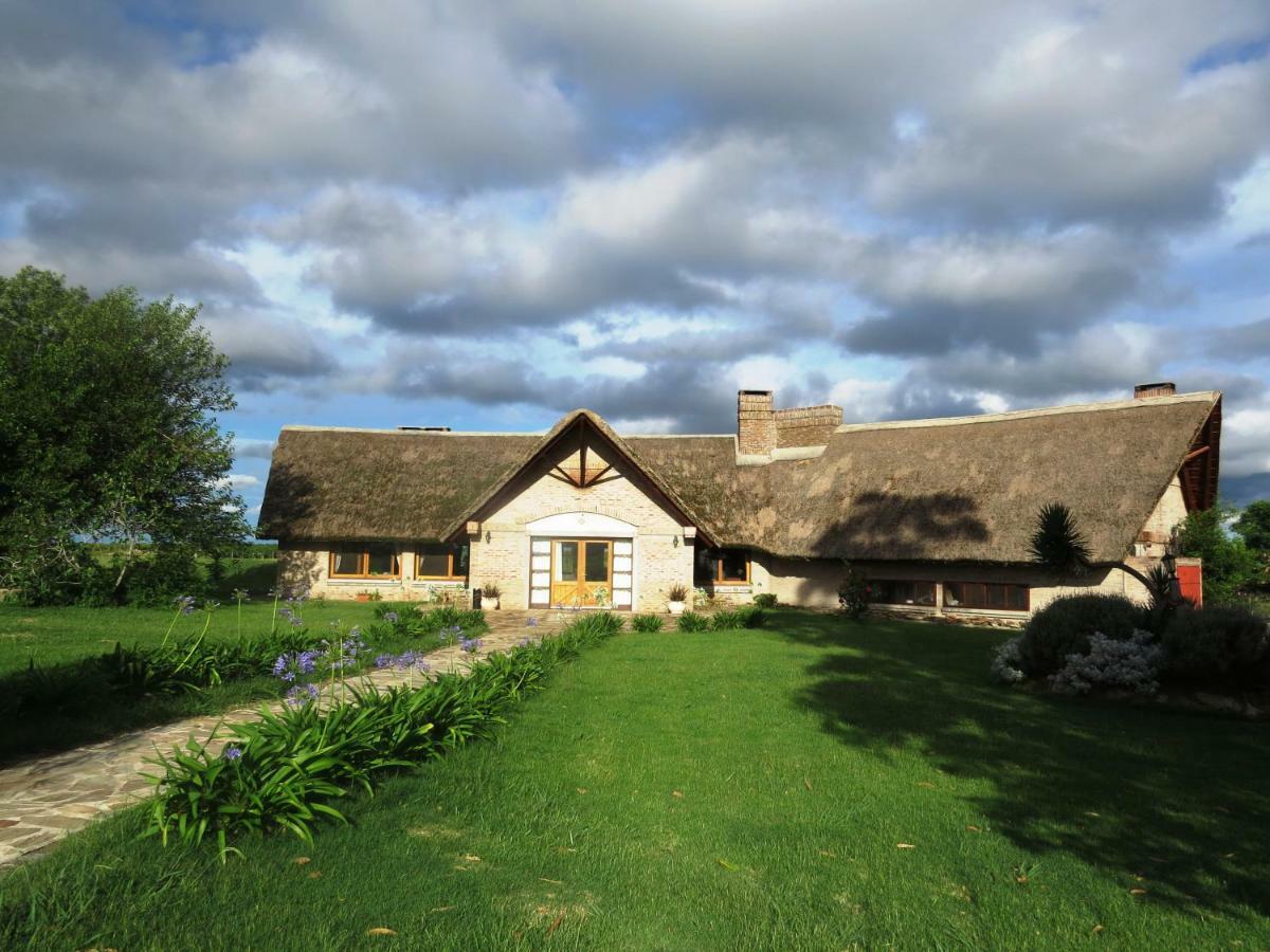 Mal Abrigo Estancia Turistica Finca Piedra מראה חיצוני תמונה