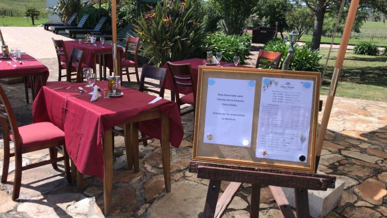 Mal Abrigo Estancia Turistica Finca Piedra מראה חיצוני תמונה